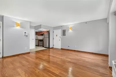6434 Grand Central Parkway #1E, Forest Hills, NY 11375 - Photo 12