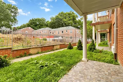 6434 Grand Central Parkway #1E, Forest Hills, NY 11375 - Photo 28