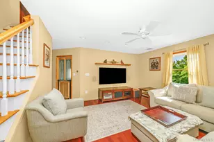 219 Leonard St, North Bellmore, NY 11710 - Photo 10