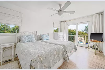 431 Dune Road, Westhampton Beach, NY 11978 - Photo 14