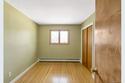 39 Alma Street, Sayville, NY 11782 - Photo 14