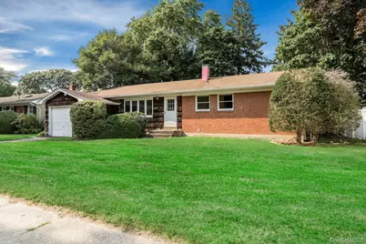39 Alma Street, Sayville, NY 11782 - Photo 2