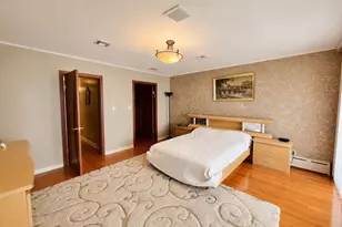 822 Dean Ave, Bronx, NY 10465 - Photo 18