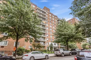 3965 52nd St, Woodside, NY 11377 - Photo 4