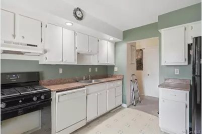 3 Pierces Road, Newburgh, NY 12550 - Photo 4