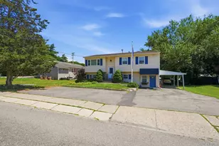 3 Pierces Rd, Newburgh, NY 12550 - Photo 2