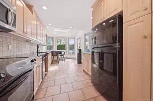 826 Beckman Dr, North Bellmore, NY 11710 - Photo 12