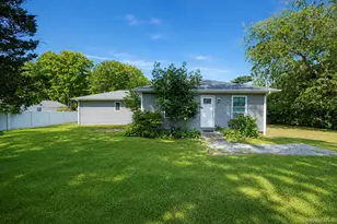 899 Hawkins Ave, Lake Grove, NY 11755 - Photo 8