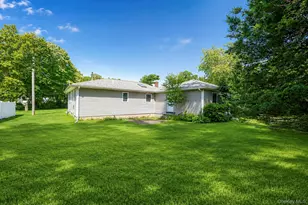 899 Hawkins Ave, Lake Grove, NY 11755 - Photo 42