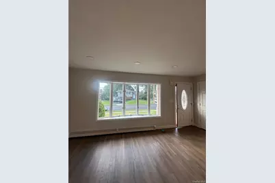 25 Cumberland Road, Jericho, NY 11753 - Photo 2