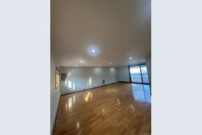 25 Cumberland Road, Jericho, NY 11753 - Photo 18
