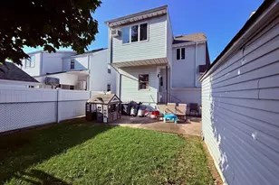 20 W Oxford St, Valley Stream, NY 11580 - Photo 24