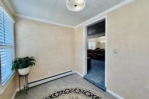 20 W Oxford St, Valley Stream, NY 11580 - Photo 4