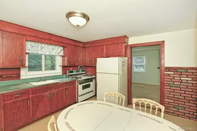 133 Little Plains Road, Huntington, NY 11743 - Photo 10