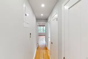 67-39 Clyde St, Forest Hills, NY 11375 - Photo 16