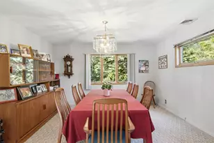 15 Beacon Dr, Port Washington, NY 11050 - Photo 8