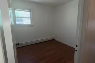 4-53 Beach 63rd St, Far Rockaway, NY 11692 - Photo 10