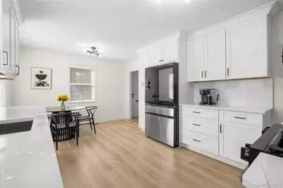 151 Seacord Road, New Rochelle, NY 10804 - Photo 12