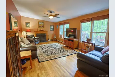 1215 Route 211 W, Middletown, NY 10940 - Photo 6