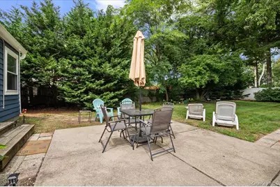 1347 Peters Boulevard, Bay Shore, NY 11706 - Photo 20