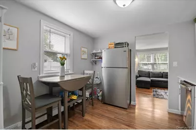 1347 Peters Boulevard, Bay Shore, NY 11706 - Photo 8