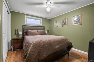 1347 Peters Blvd, Bay Shore, NY 11706 - Photo 18