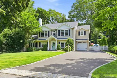 53 Beechwood Drive, Glen Head, NY 11545 - Photo 2
