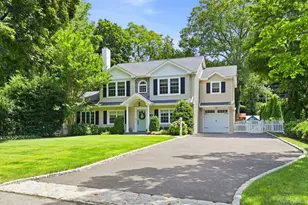 53 Beechwood Dr, Glen Head, NY 11545 - Photo 2