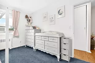 52 Lawrence Dr, White Plains, NY 10603 - Photo 26