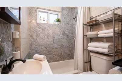 10640 Sutphin Boulevard, Jamaica, NY 11435 - Photo 16