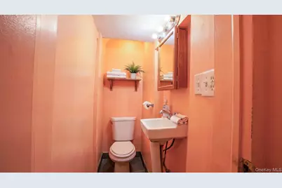 10640 Sutphin Boulevard, Jamaica, NY 11435 - Photo 24
