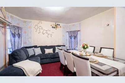 10640 Sutphin Boulevard, Jamaica, NY 11435 - Photo 4