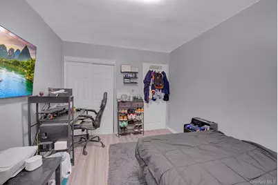 3033 72nd Street, East Elmhurst, NY 11370 - Photo 16