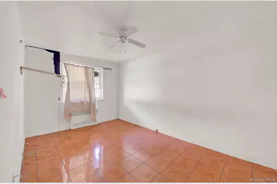 3033 72nd Street, East Elmhurst, NY 11370 - Photo 18