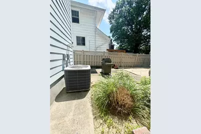 675 King Avenue, Bronx, NY 10464 - Photo 24