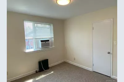 73-23 255th Street #G-2, Glen Oaks, NY 11004 - Photo 10