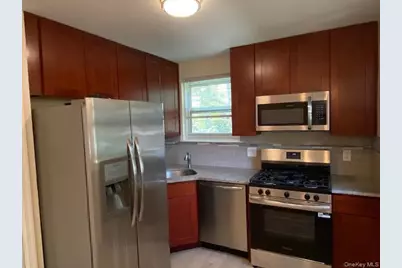 73-23 255th Street #G-2, Glen Oaks, NY 11004 - Photo 6