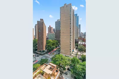 345 E 93rd Street #13G, New York, NY 10128 - Photo 20
