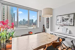 345 E 93rd St, New York, NY 10128 - Photo 4