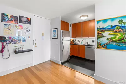 345 E 93rd Street #13G, New York, NY 10128 - Photo 8