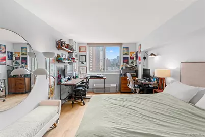 345 E 93rd Street #13G, New York, NY 10128 - Photo 14
