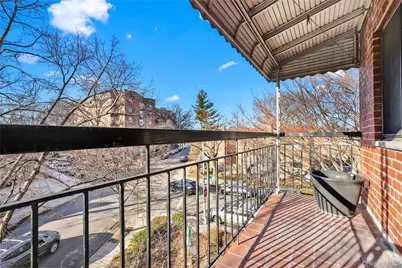 67-07 Selfridge Street #3rd Floor, Forest Hills, NY 11375 - Photo 14