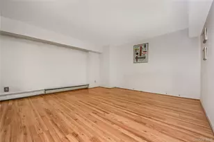 51 Edwards St, Roslyn Heights, NY 11577 - Photo 12