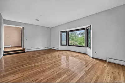 211 Waters Edge, Valley Cottage, NY 10989 - Photo 2