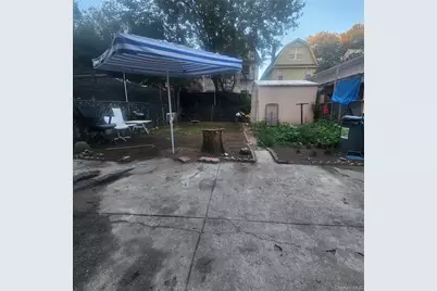 4821 91st Street, Elmhurst, NY 11373 - Photo 14