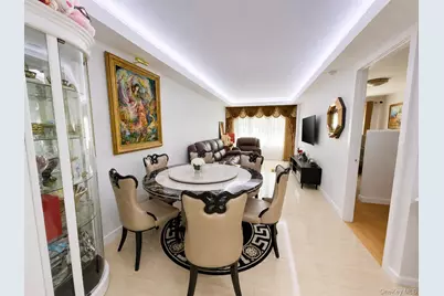 158-16 79th Avenue, Fresh Meadows, NY 11366 - Photo 2