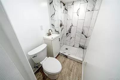 1010 E 230th Street, Bronx, NY 10466 - Photo 30