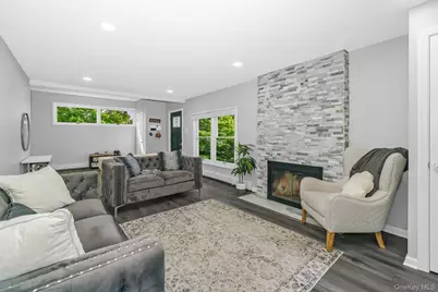 10 Hill Street, Northport, NY 11768 - Photo 16