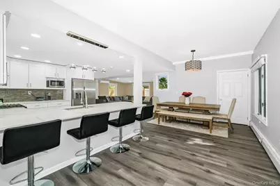 10 Hill Street, Northport, NY 11768 - Photo 20