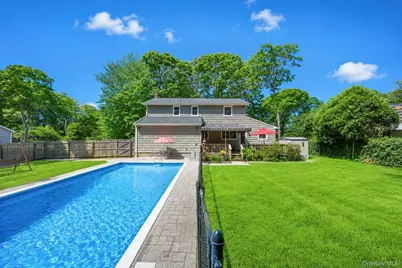 255 Lake Avenue S, Nesconset, NY 11767 - Photo 10